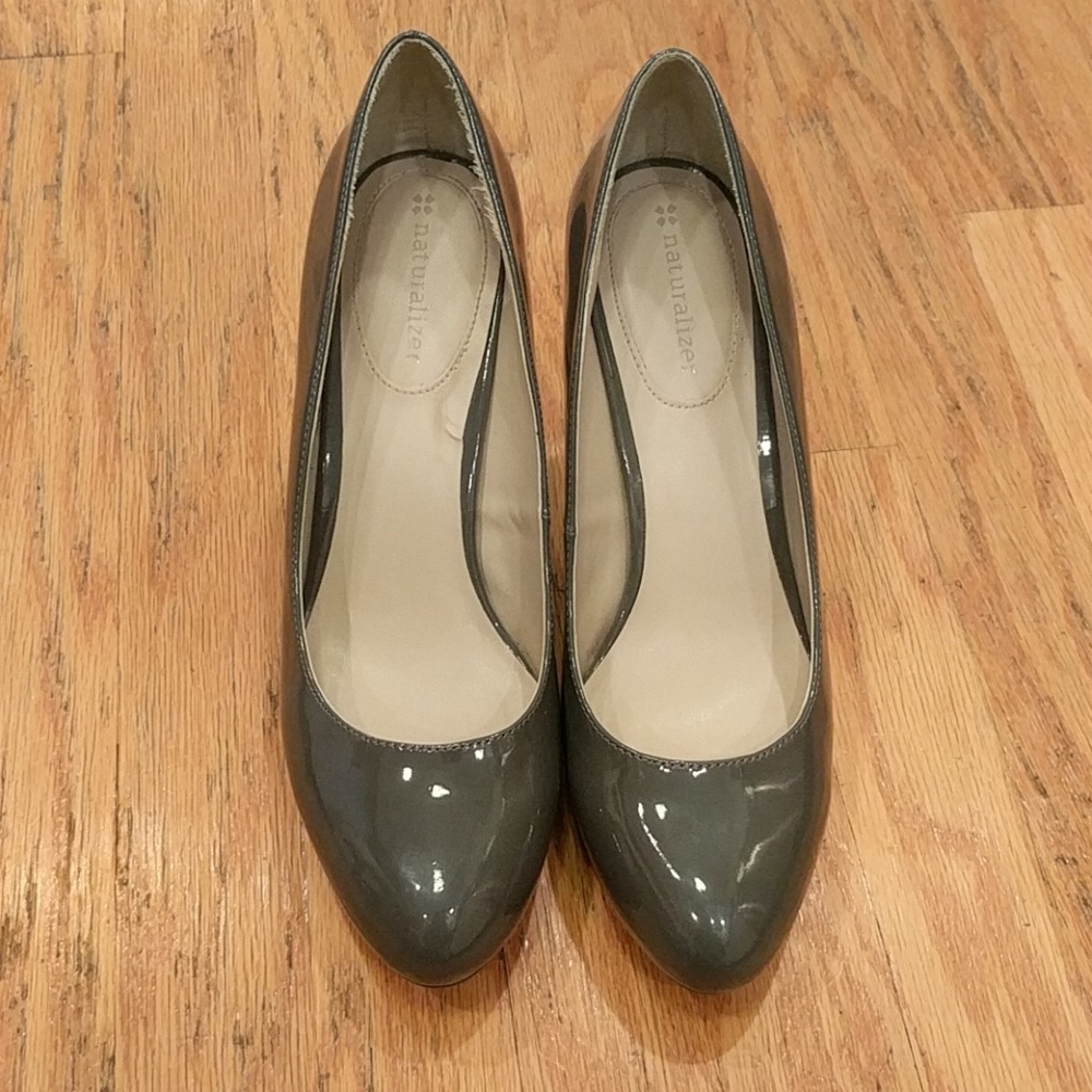 👠Beautiful Gray Heels👠